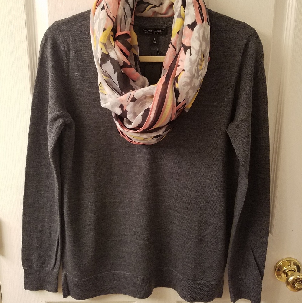 NWT Banana Republic Merino Wool Sweater